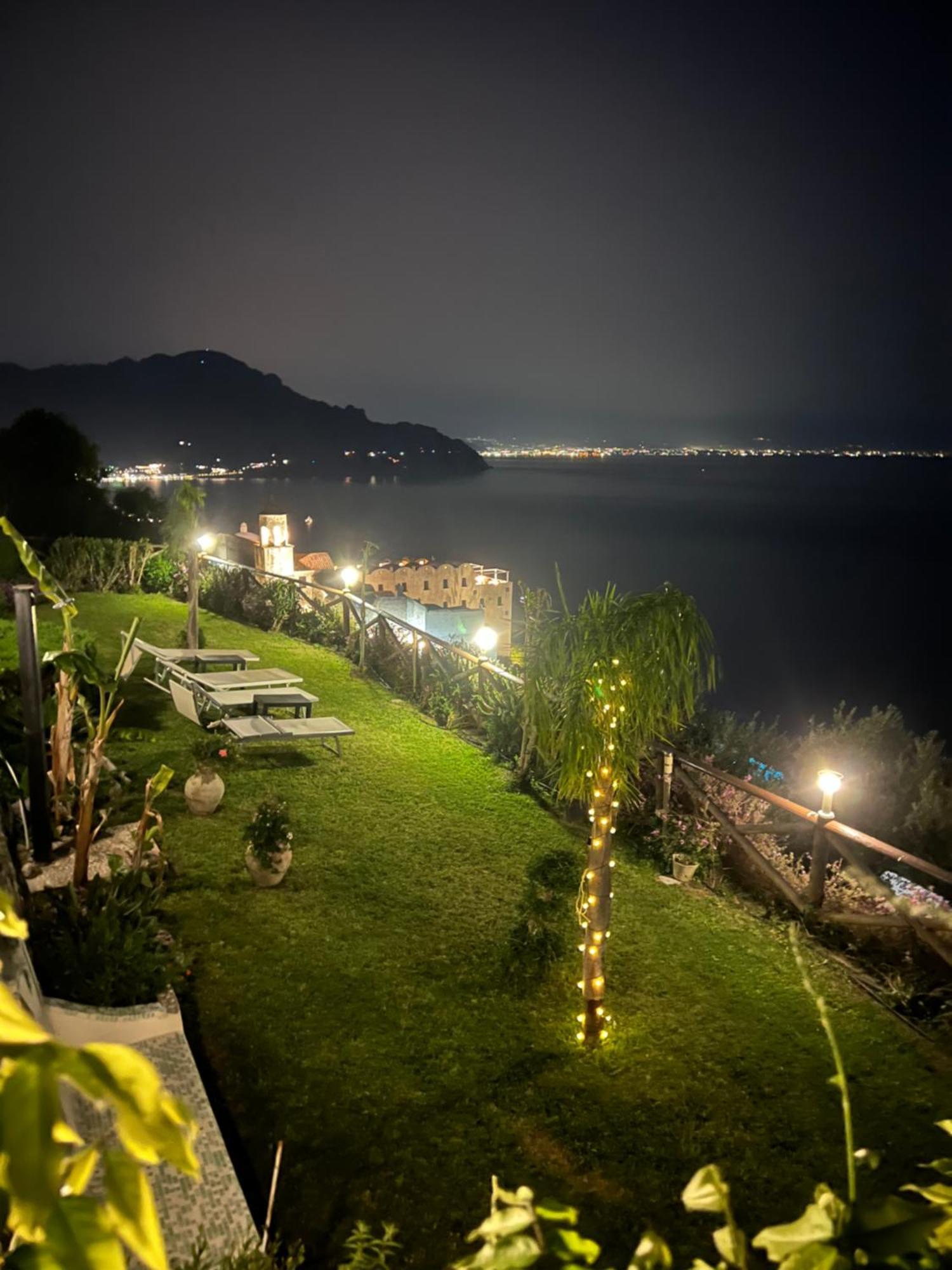 B&B Il Pavone Конка-дей-Марини Экстерьер фото
