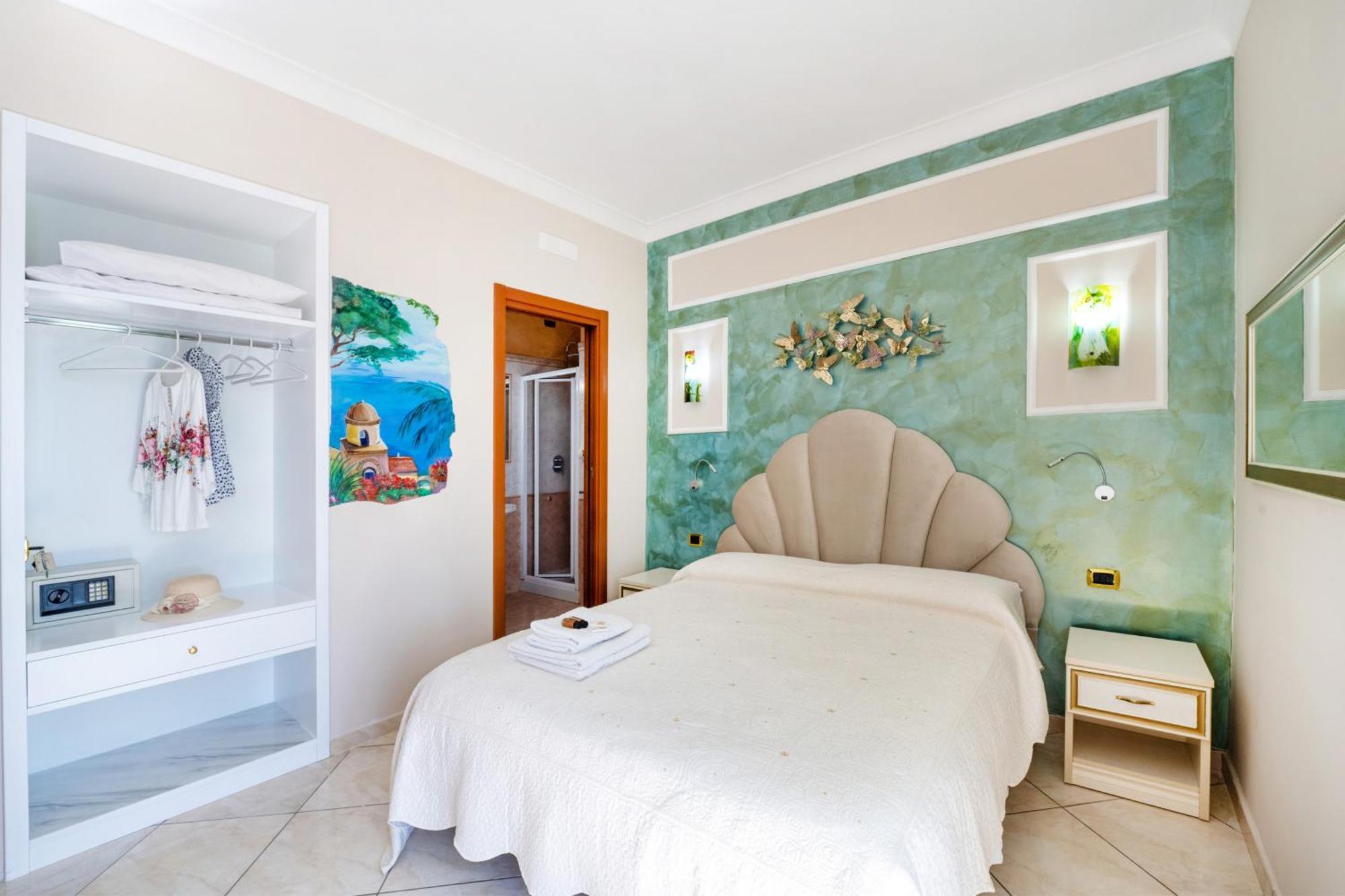 B&B Il Pavone Конка-дей-Марини Экстерьер фото